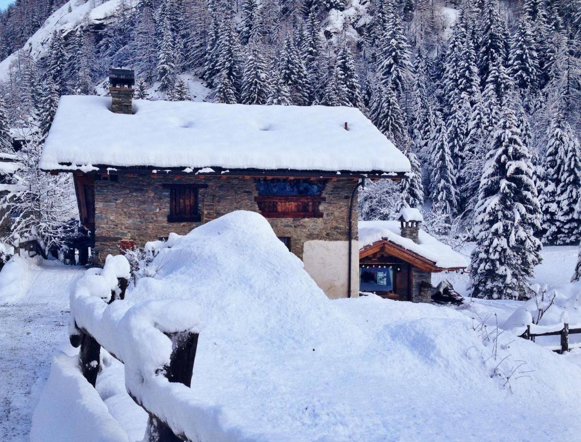 B&B Lo Djoua De Toueno Arvier Εξωτερικό φωτογραφία