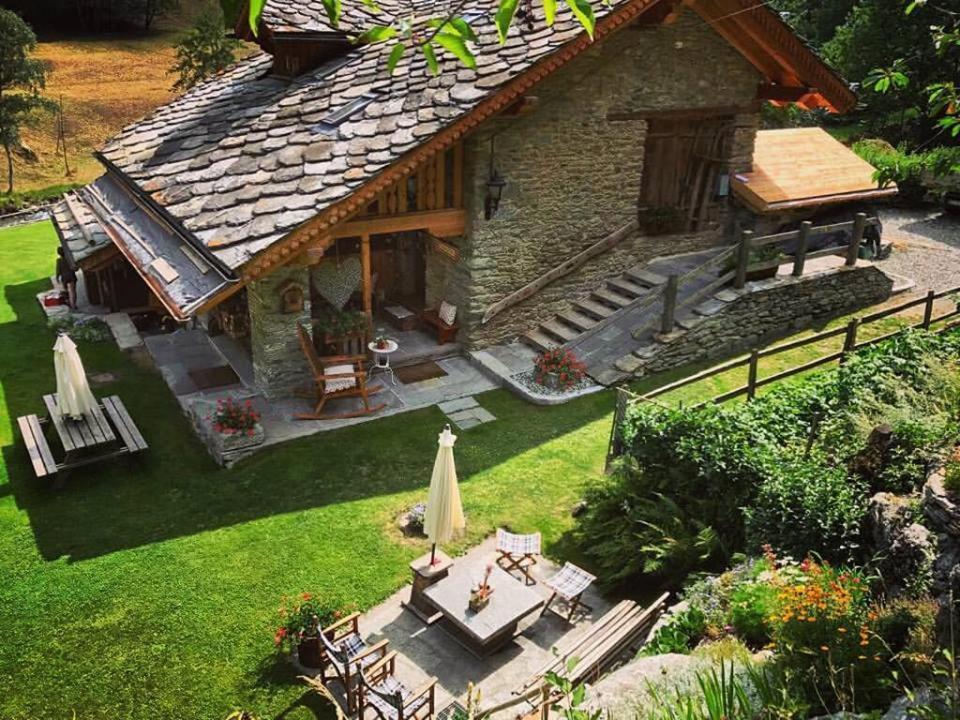 B&B Lo Djoua De Toueno Arvier Εξωτερικό φωτογραφία