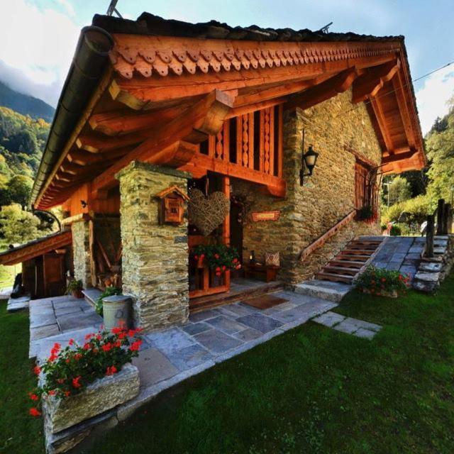 B&B Lo Djoua De Toueno Arvier Εξωτερικό φωτογραφία